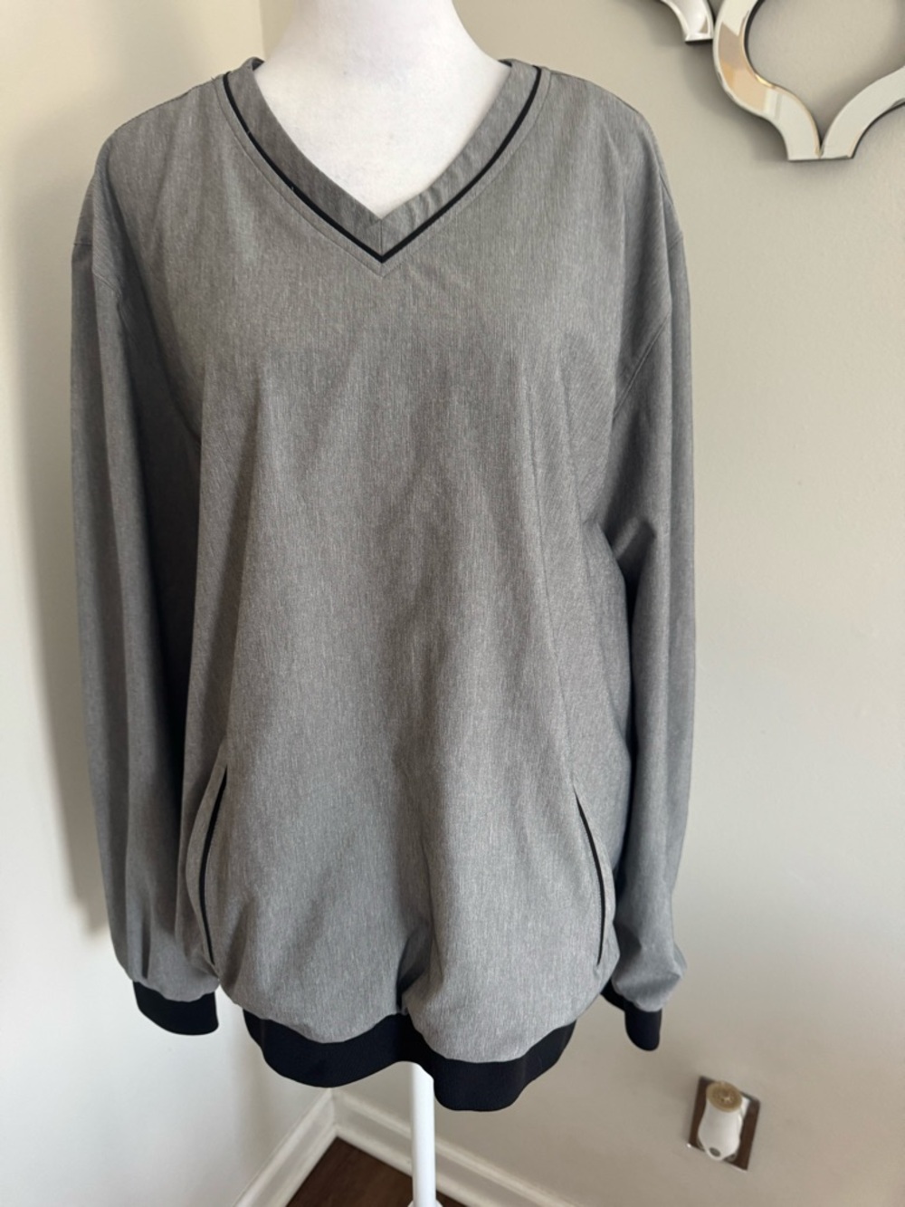 Walter Hagen Gray V-Neck Pullover with Black Trim